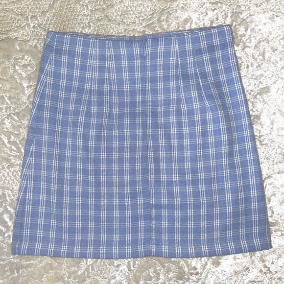 H&M Blue and White Plaid Mini Skirt - Picture 2 of 2